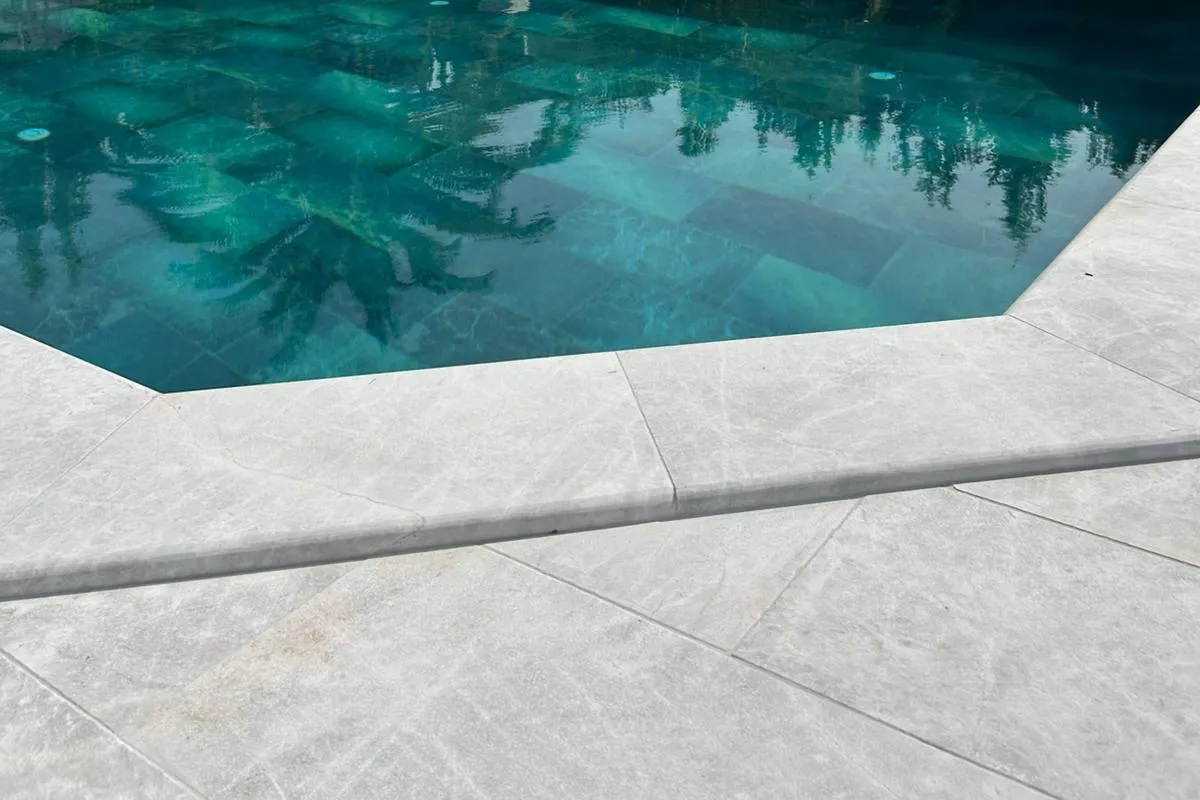 Havuz Kenarı Kaplama Projesi