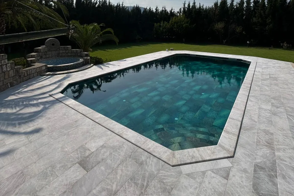 Havuz Kenarı Kaplama Projesi